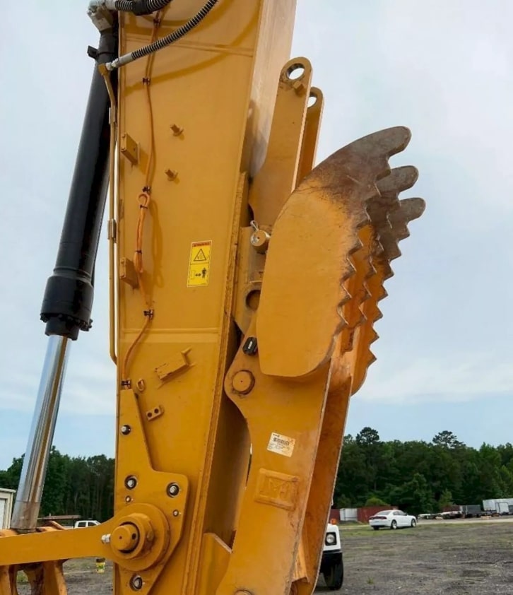 Caterpillar Backhoe Loader | Cabbed Backhoe Rental